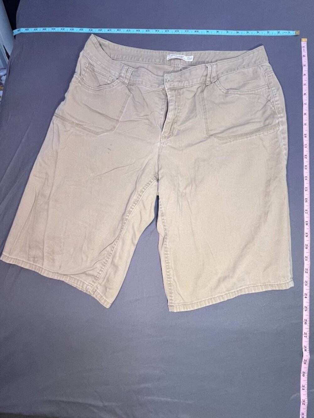 Womens Faded Glory Bermuda Khaki Shorts Size 16W